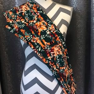 LuLaRoe one size leggings